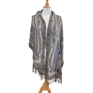 CollectionEighteen Large Gray Paisley Wrap/Shawl/Scarf with Fringe, 21 x 78